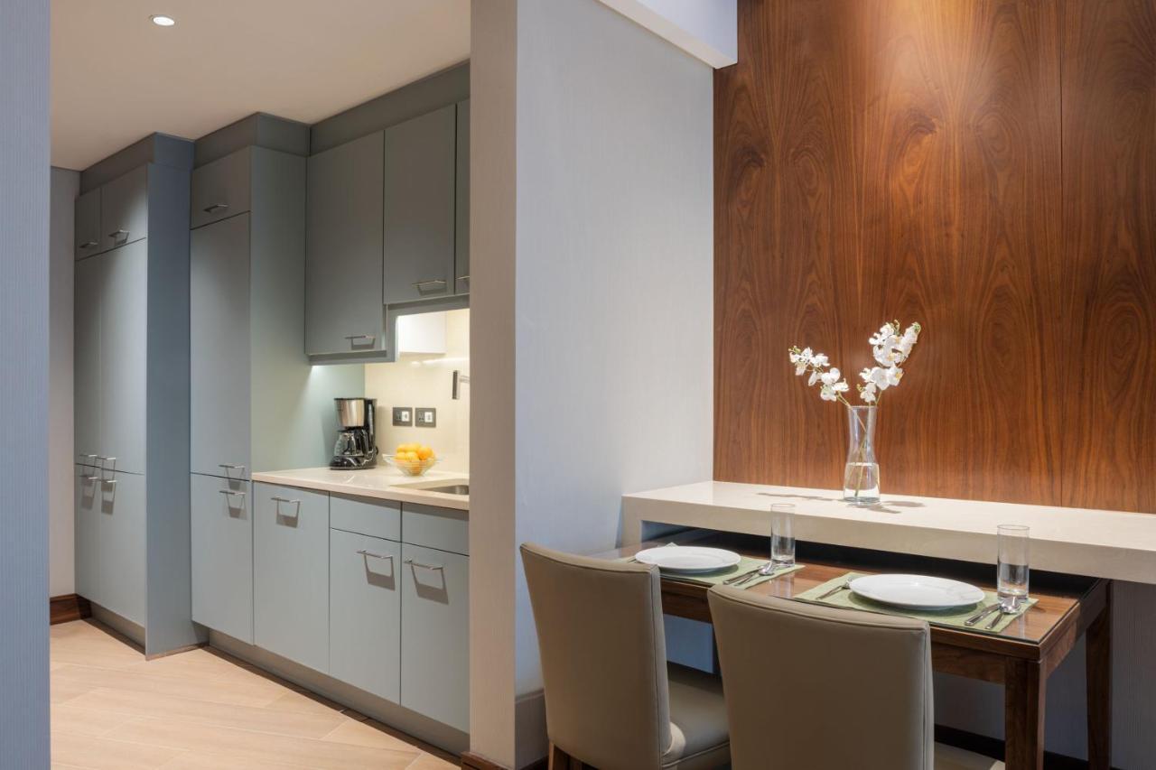 Marriott Executive Apartments כוויית מראה חיצוני תמונה