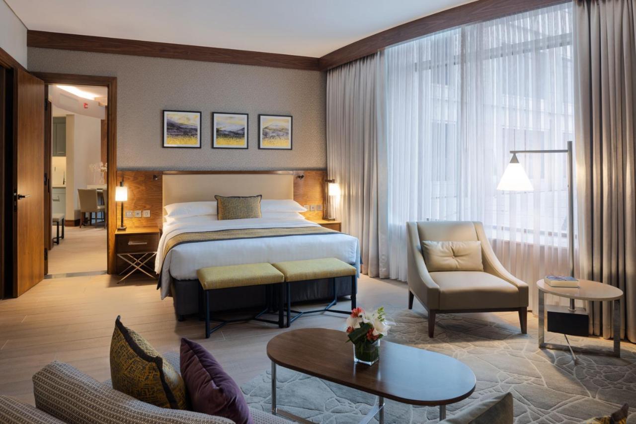 Marriott Executive Apartments כוויית מראה חיצוני תמונה