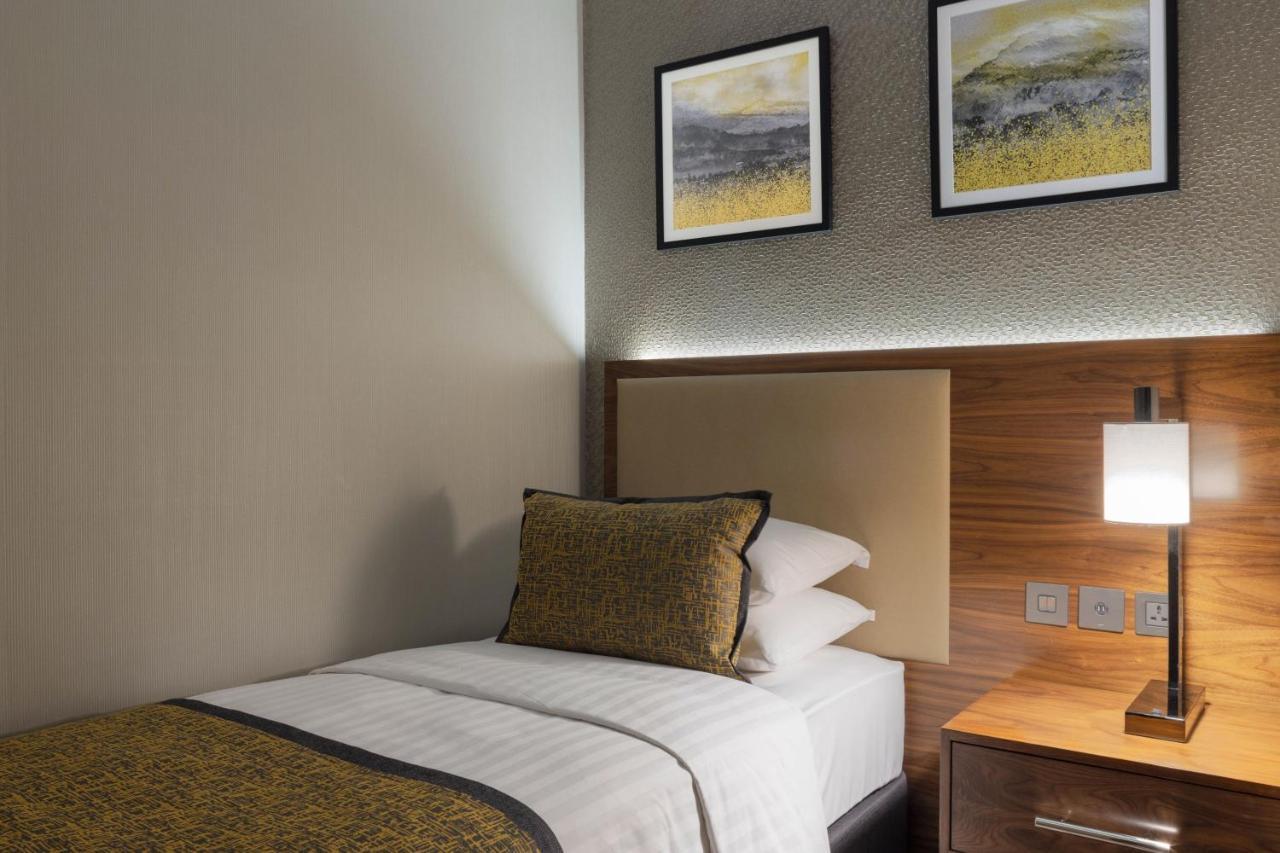 Marriott Executive Apartments כוויית מראה חיצוני תמונה