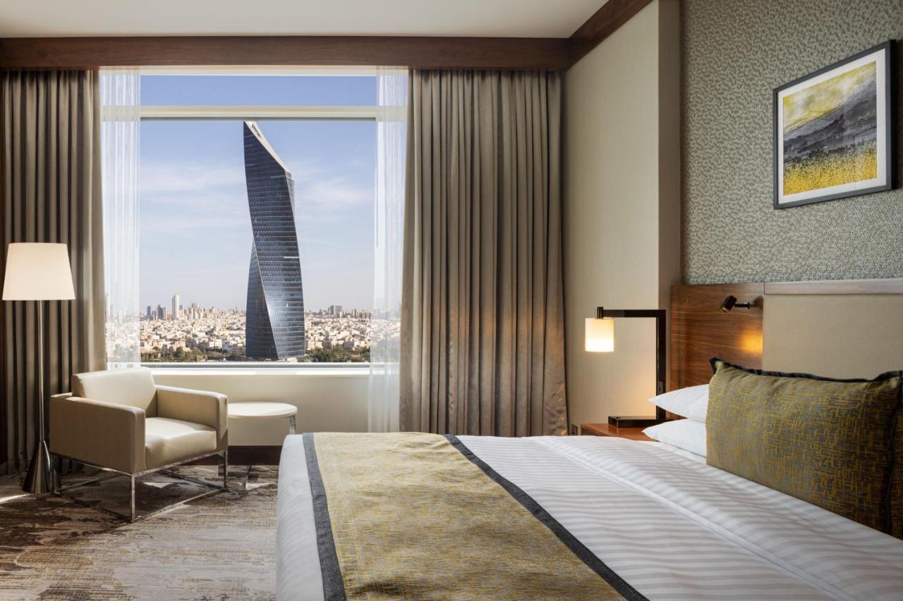 Marriott Executive Apartments כוויית מראה חיצוני תמונה