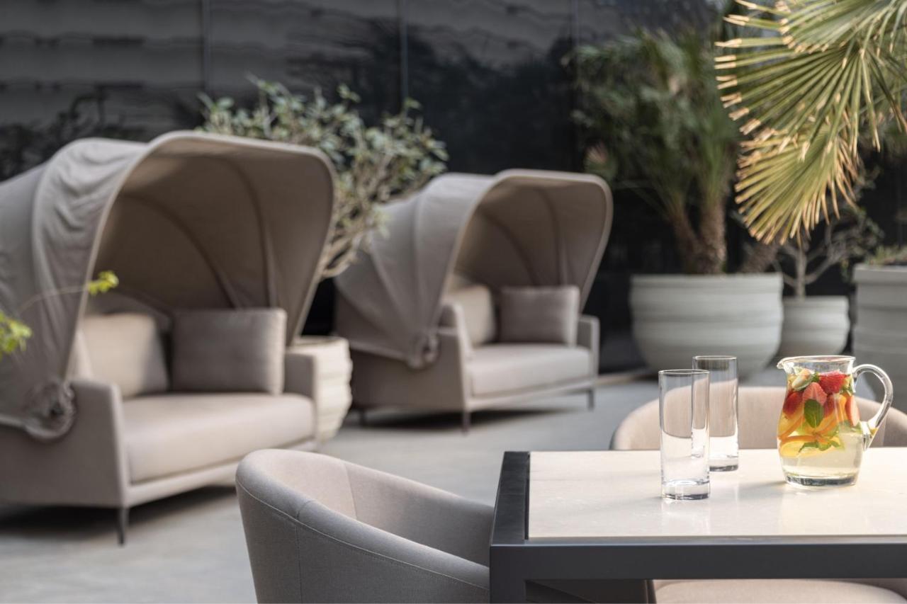 Marriott Executive Apartments כוויית מראה חיצוני תמונה
